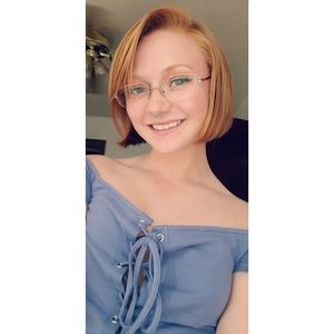 Meet your Posher, Macey